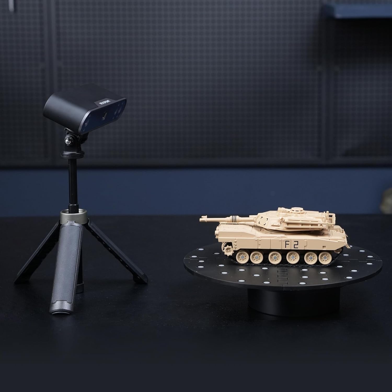 Revopoint Portabler Drehtisch Mit Markerabdeckung Zum Einfachen Scannen Von Nicht-Objekten Und Kleinen Bis Mittelgroßen Objekten, Geeignet Für Alle 3D-Scanner